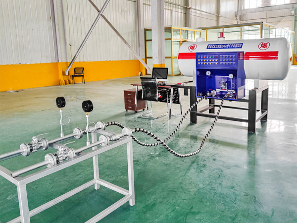 移動(dòng)式LPG槽車實(shí)操模擬機(jī)